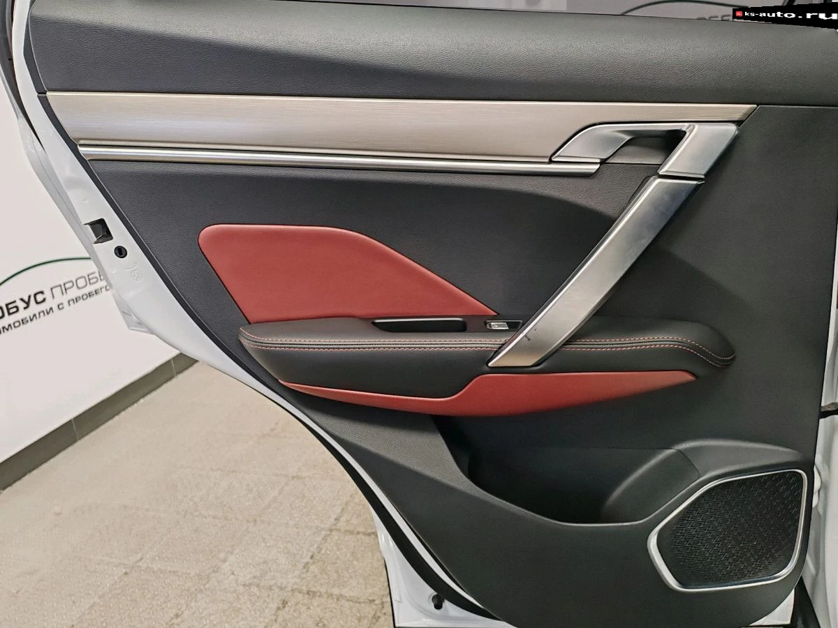 Geely Coolray, 2023г, передний привод, робот