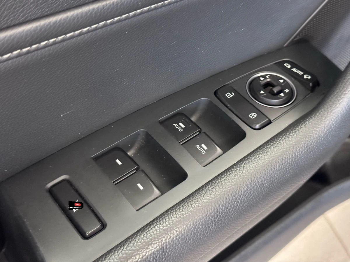 Hyundai Sonata, 2018г, передний привод, автомат