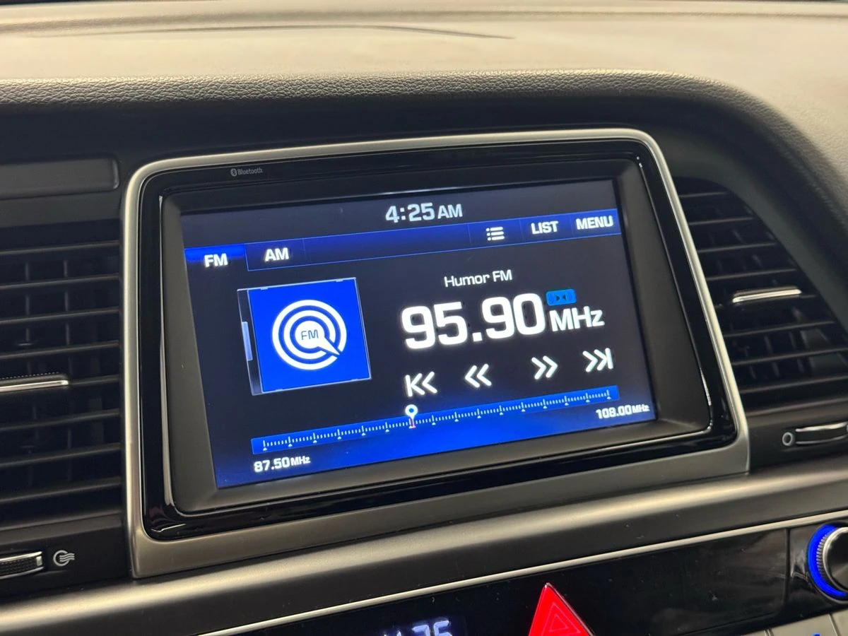 Hyundai Sonata, 2018г, передний привод, автомат