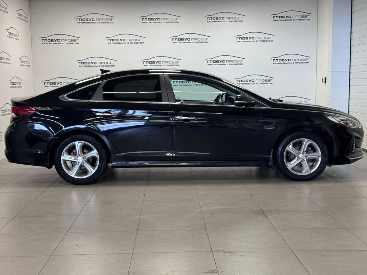Hyundai Sonata, 2018г, передний привод, автомат