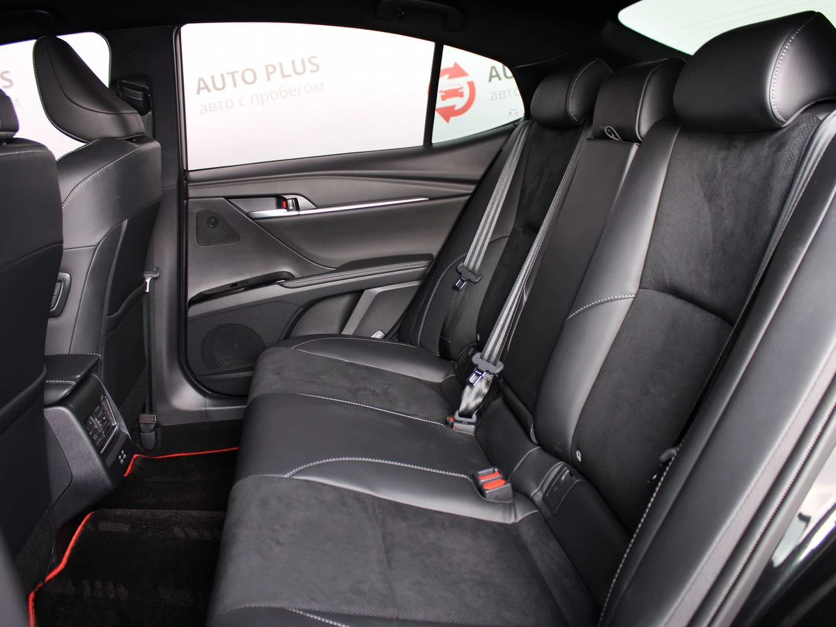 Toyota Camry, 2026г., передний привод, вариатор