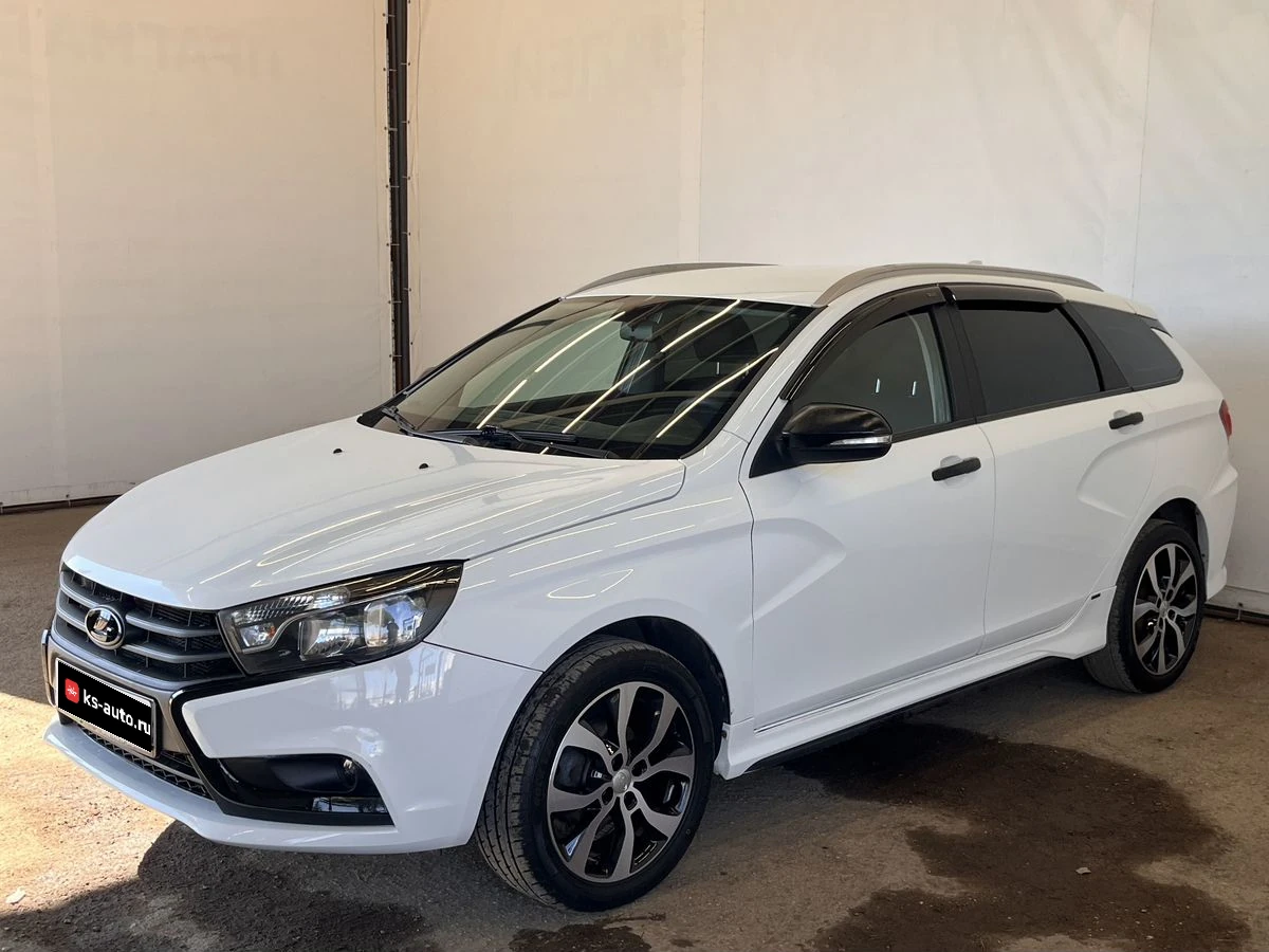 Lada (ВАЗ) Vesta, 2022г, передний привод, механика