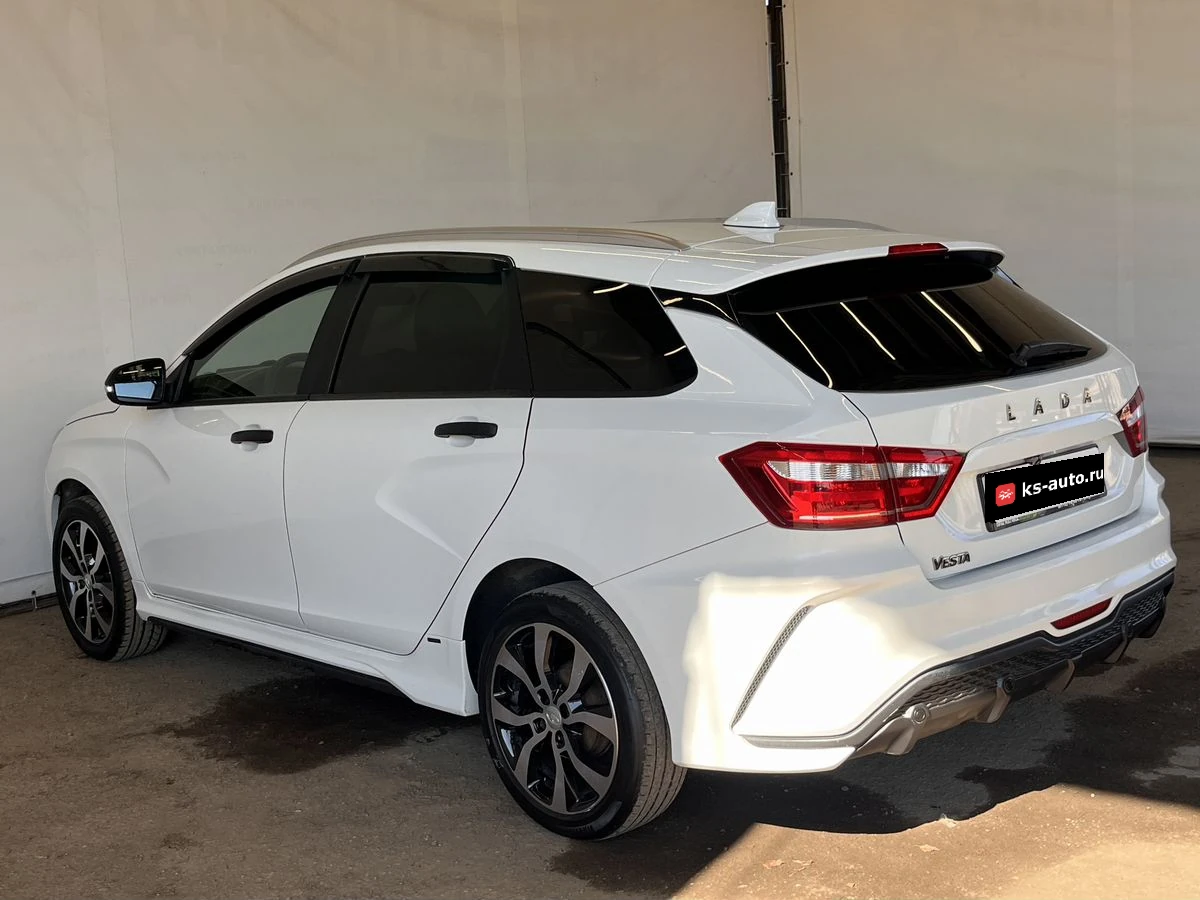 Lada (ВАЗ) Vesta, 2022г, передний привод, механика