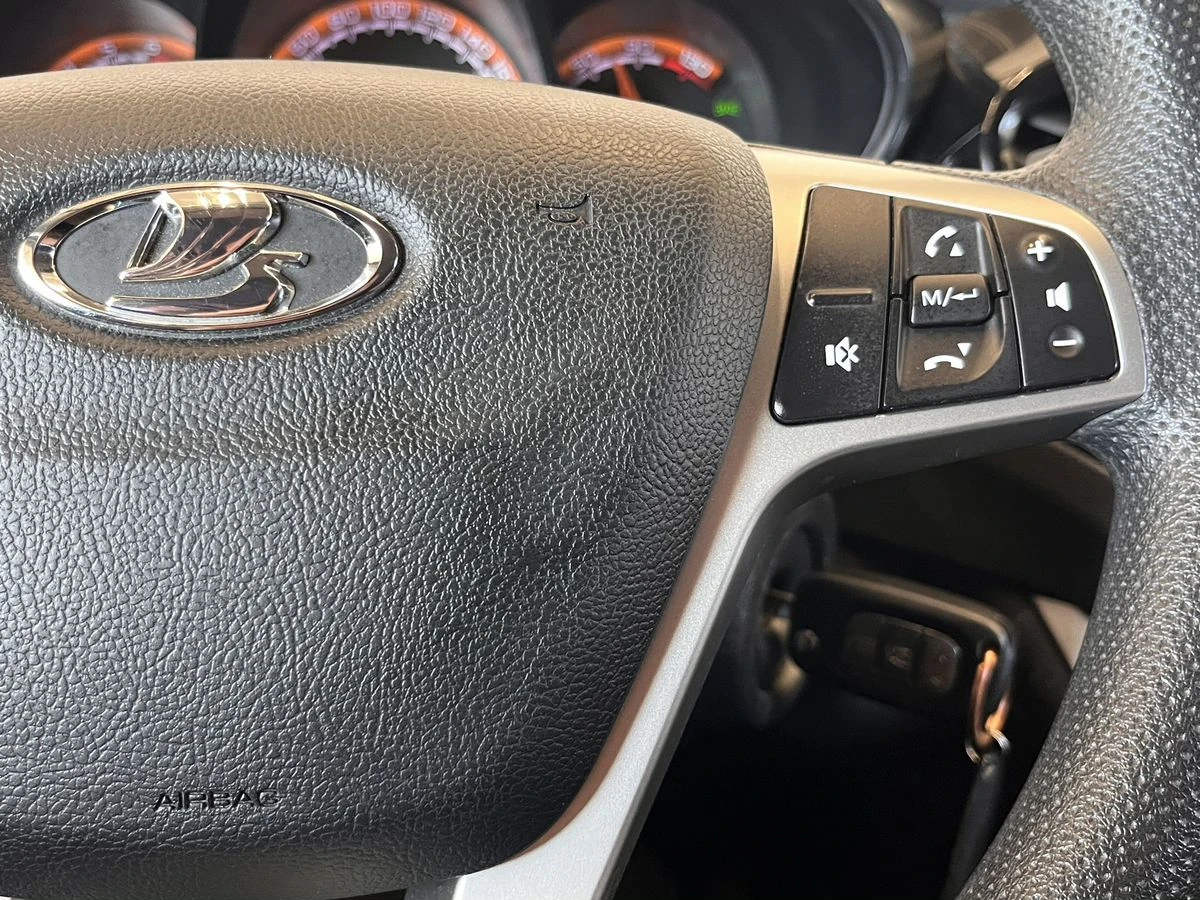 Lada (ВАЗ) Vesta, 2020г, передний привод, механика