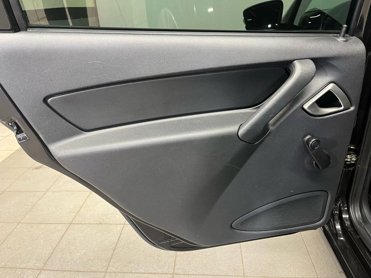 Lada (ВАЗ) Granta, 2023г, передний привод, механика