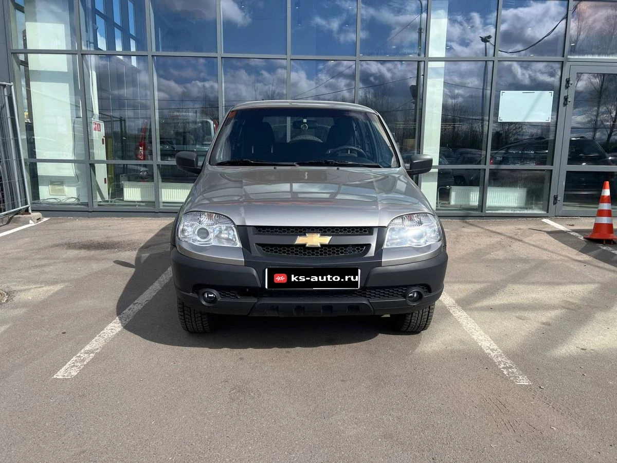 Chevrolet Niva, 2013г, полный привод, механика