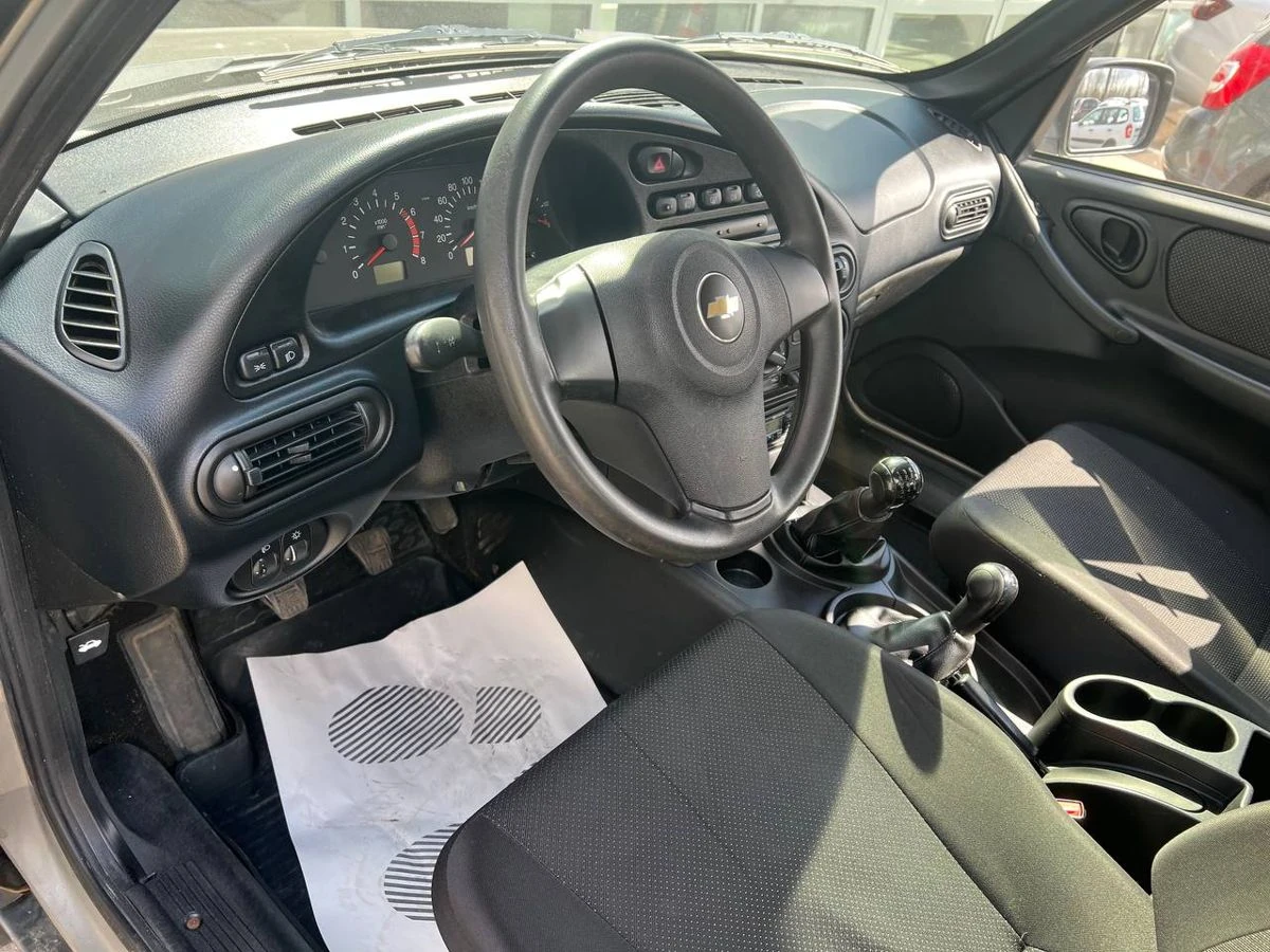 Chevrolet Niva, 2013г, полный привод, механика