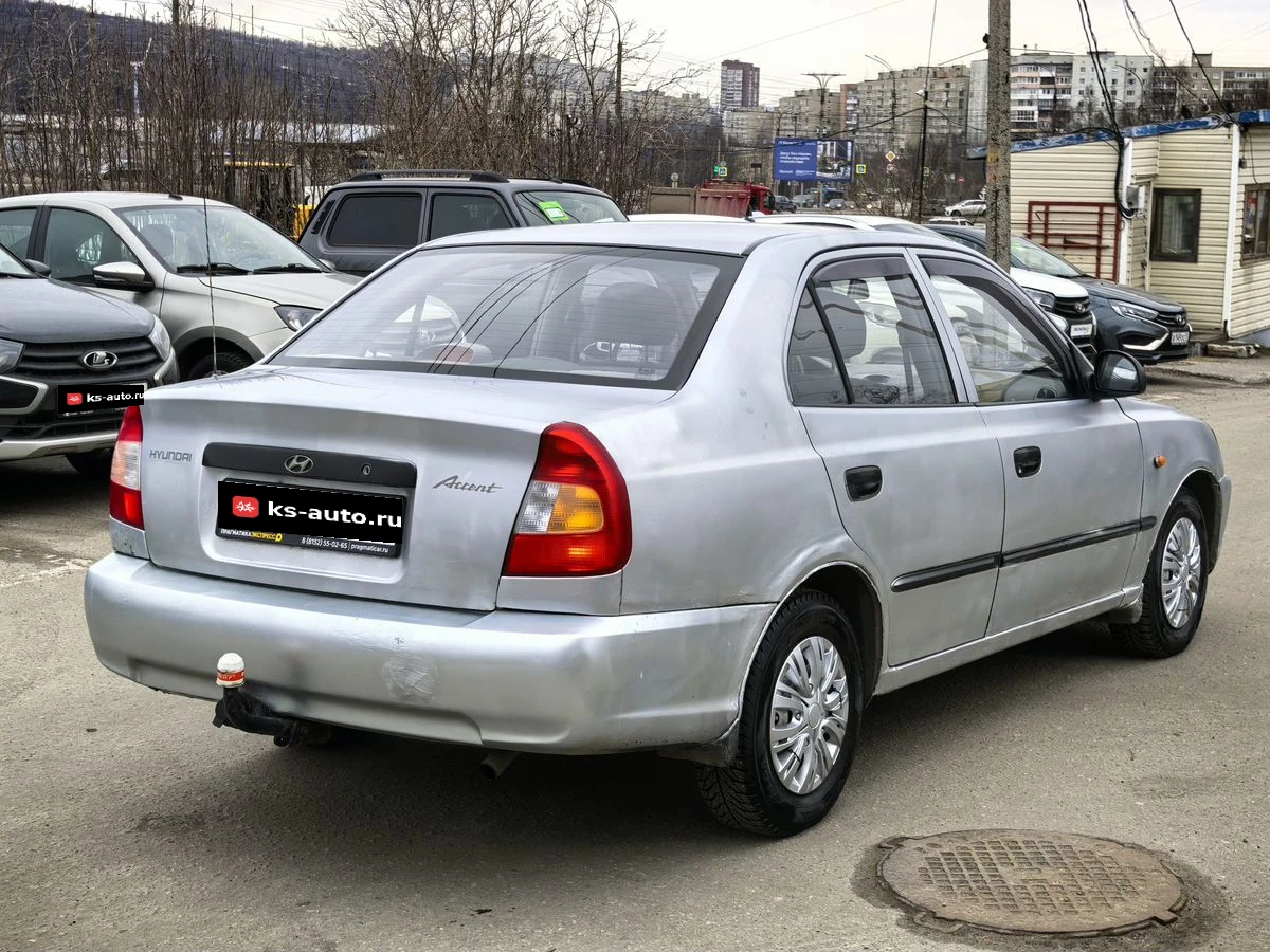 Hyundai Accent, 2006г, передний привод, механика