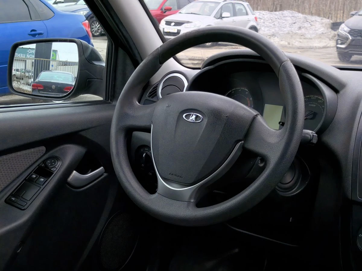 Lada (ВАЗ) Kalina, 2018г, передний привод, механика