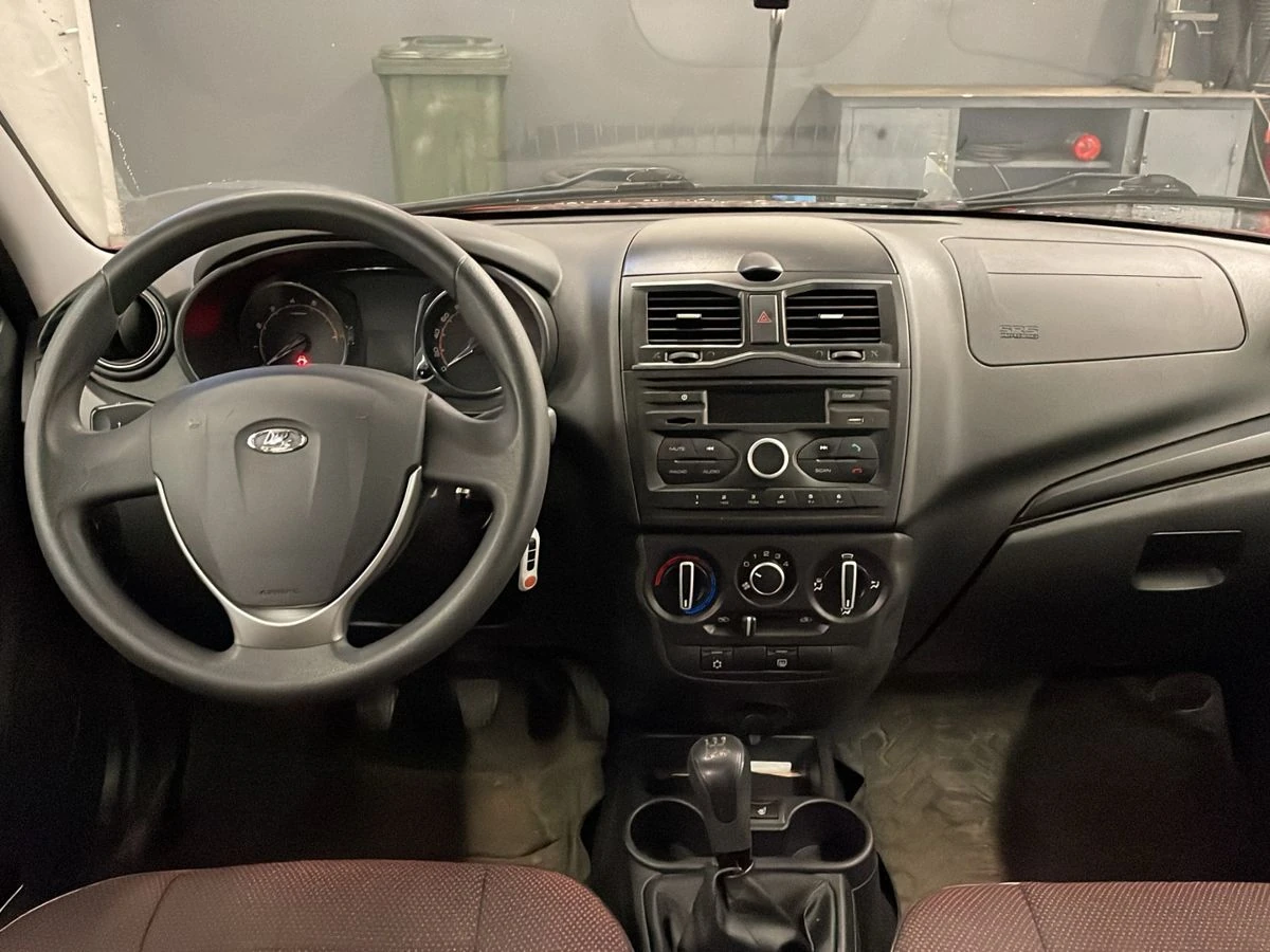 Lada (ВАЗ) Granta, 2021г, передний привод, механика