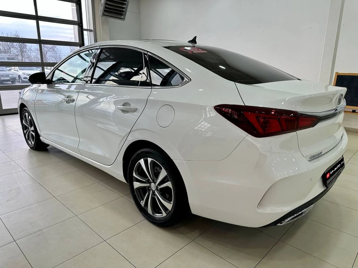 Changan Eado Plus, 2023г, передний привод, робот