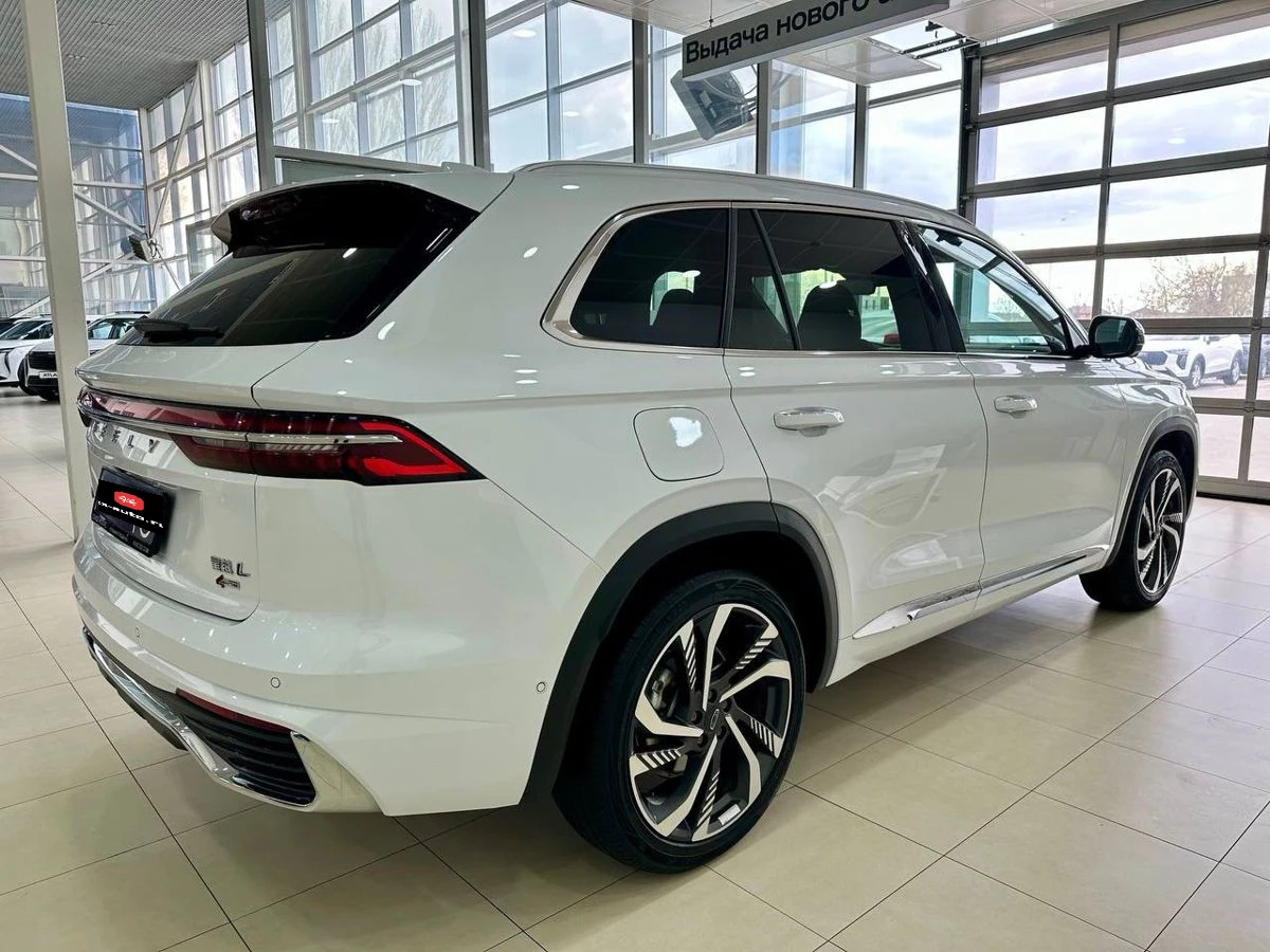 Geely Monjaro, 2023г, полный привод, автомат