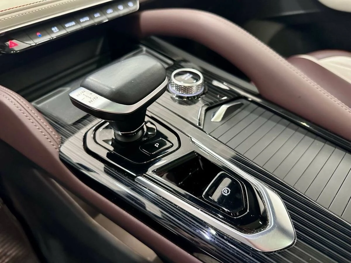 Geely Monjaro, 2023г, полный привод, автомат