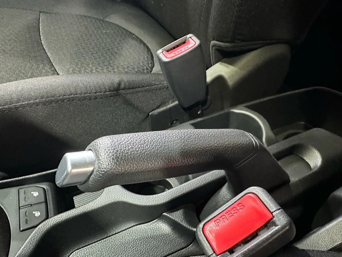 Kia Rio, 2015г, передний привод, механика