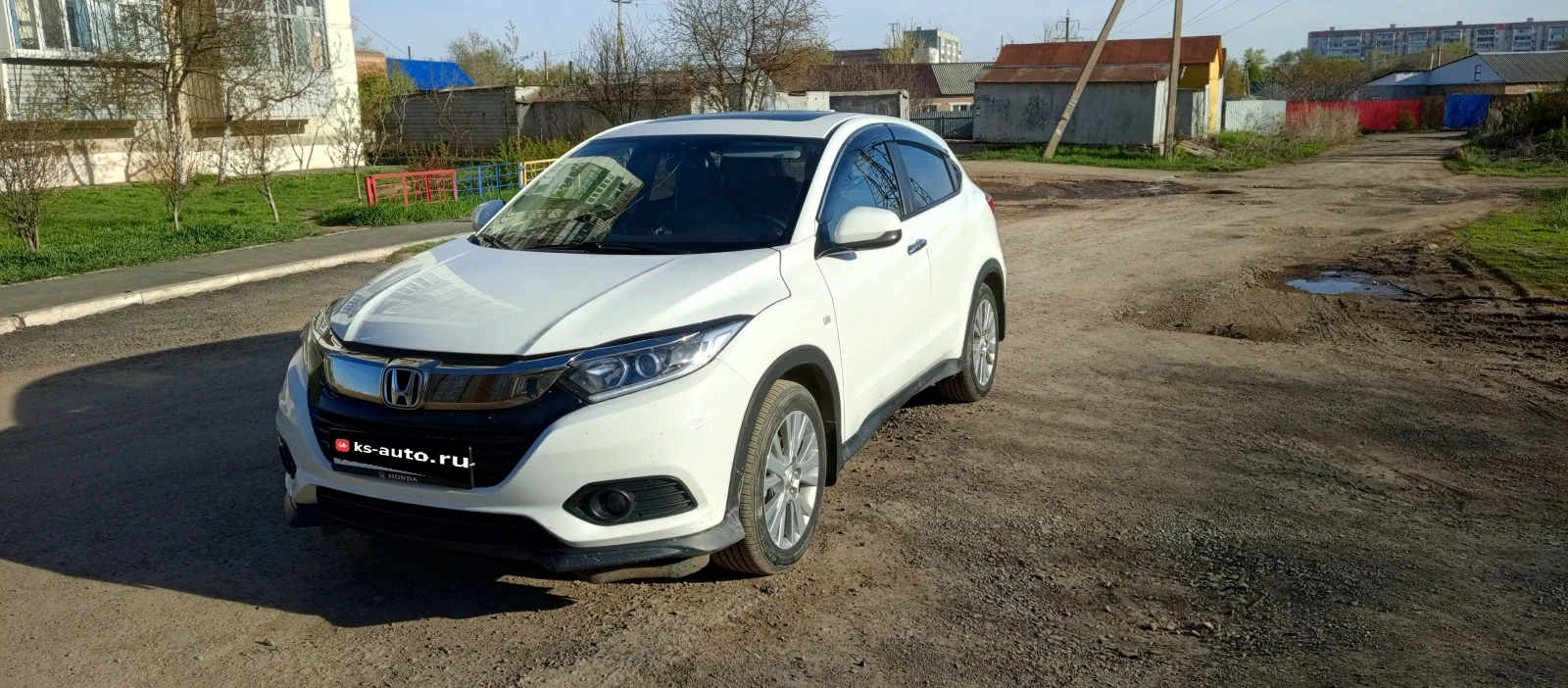 Honda Vezel, 2021г, передний привод, вариатор