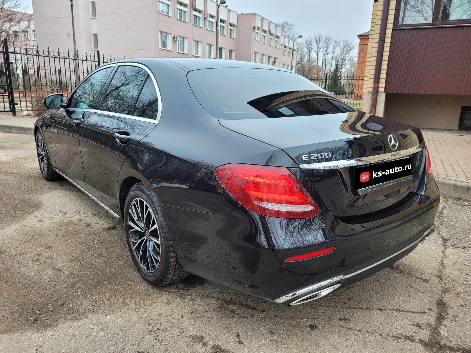 Mercedes-Benz E-Класс, 2016г, задний привод, автомат