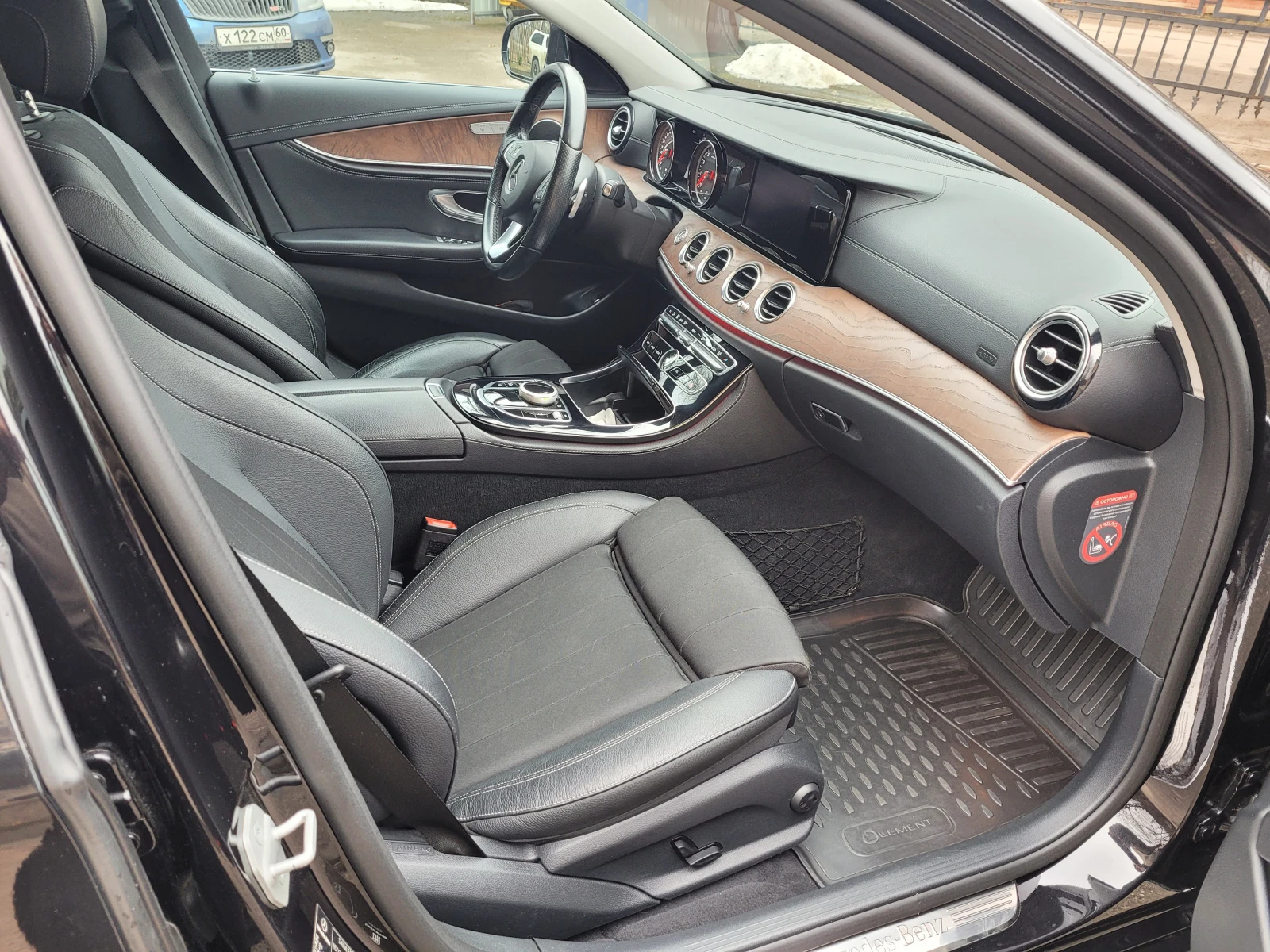 Mercedes-Benz E-Класс, 2016г, задний привод, автомат