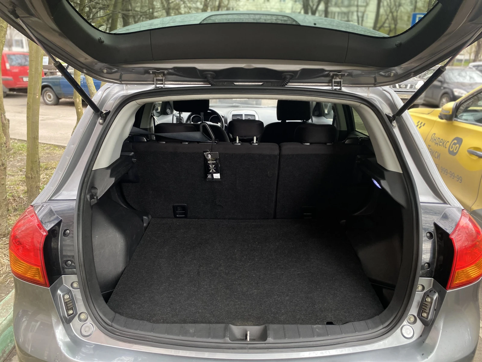 Mitsubishi ASX, 2013г, передний привод, вариатор