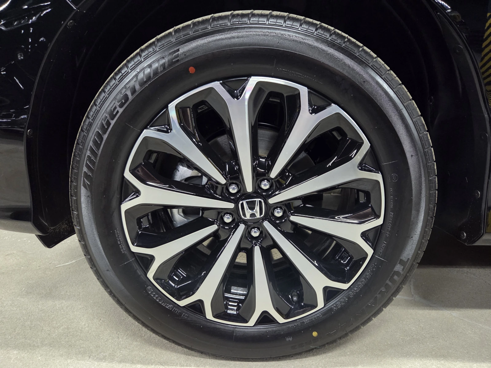 Honda UR-V, 2025г, полный привод, автомат