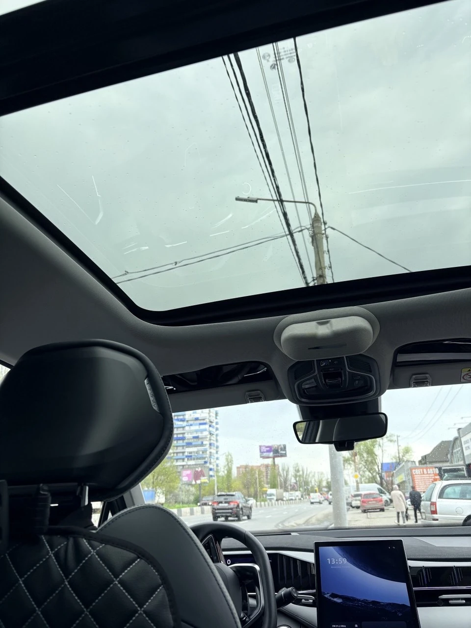 Geely Atlas, 2024г, полный привод, автомат