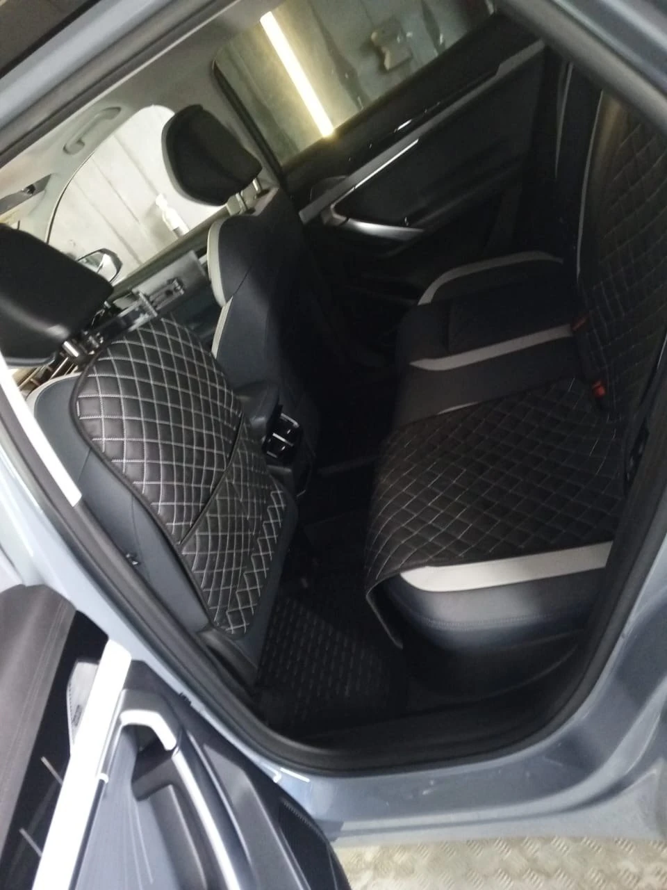 Geely Atlas, 2024г, полный привод, автомат