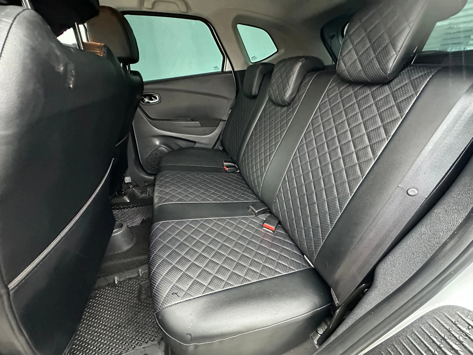 Renault Kaptur, 2017г, передний привод, вариатор