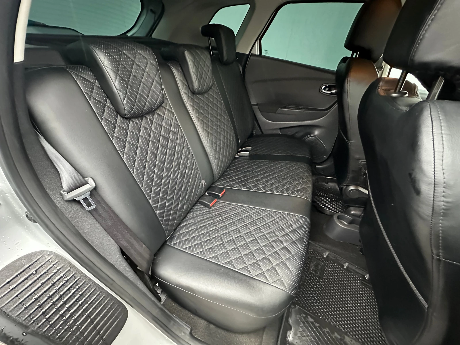 Renault Kaptur, 2017г, передний привод, вариатор