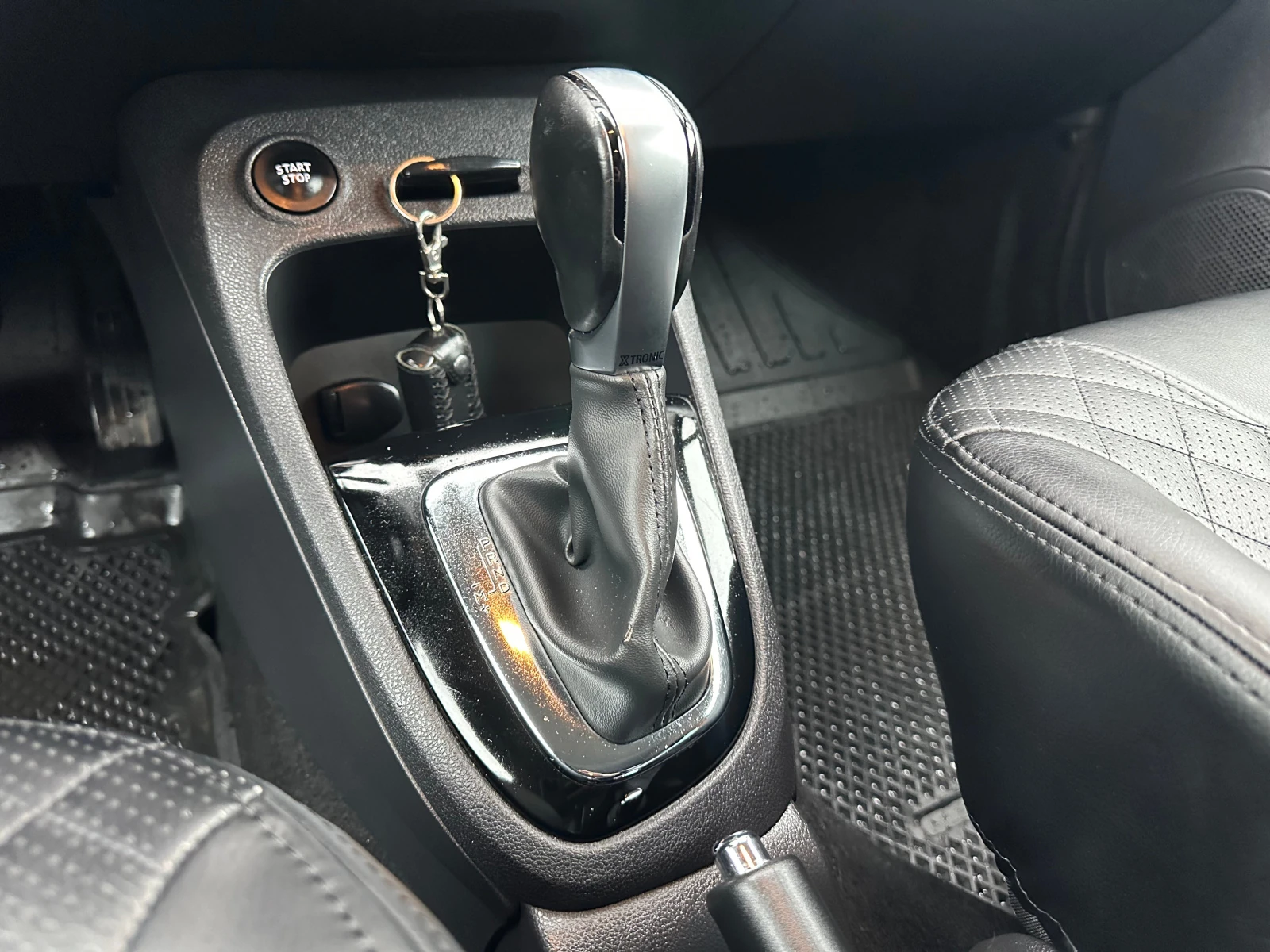 Renault Kaptur, 2017г, передний привод, вариатор