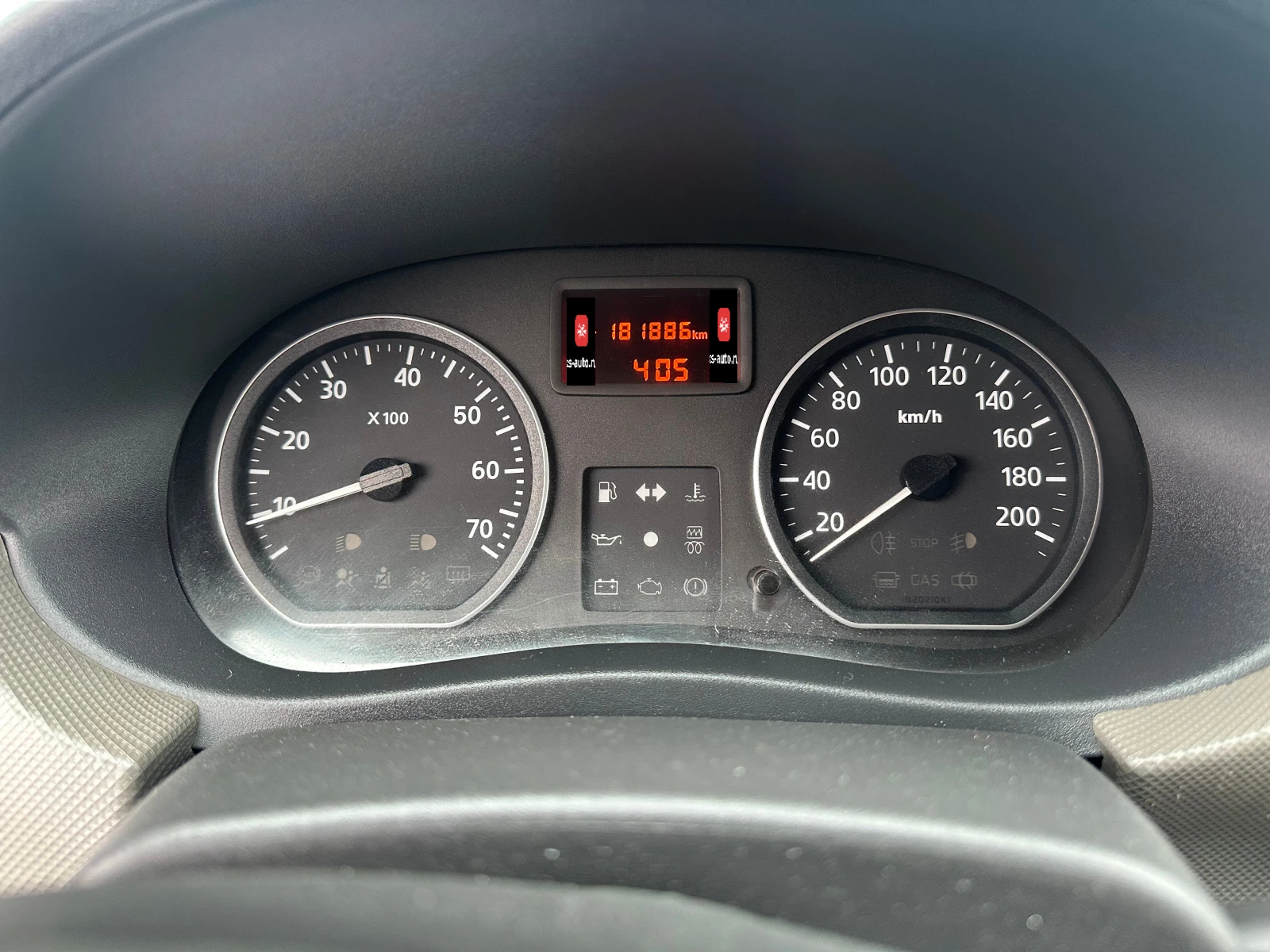 Renault Logan, 2010г, передний привод, механика