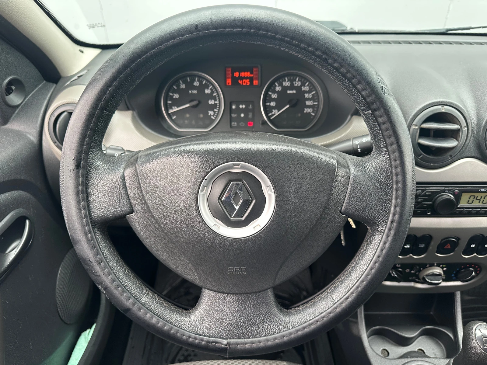 Renault Logan, 2010г, передний привод, механика