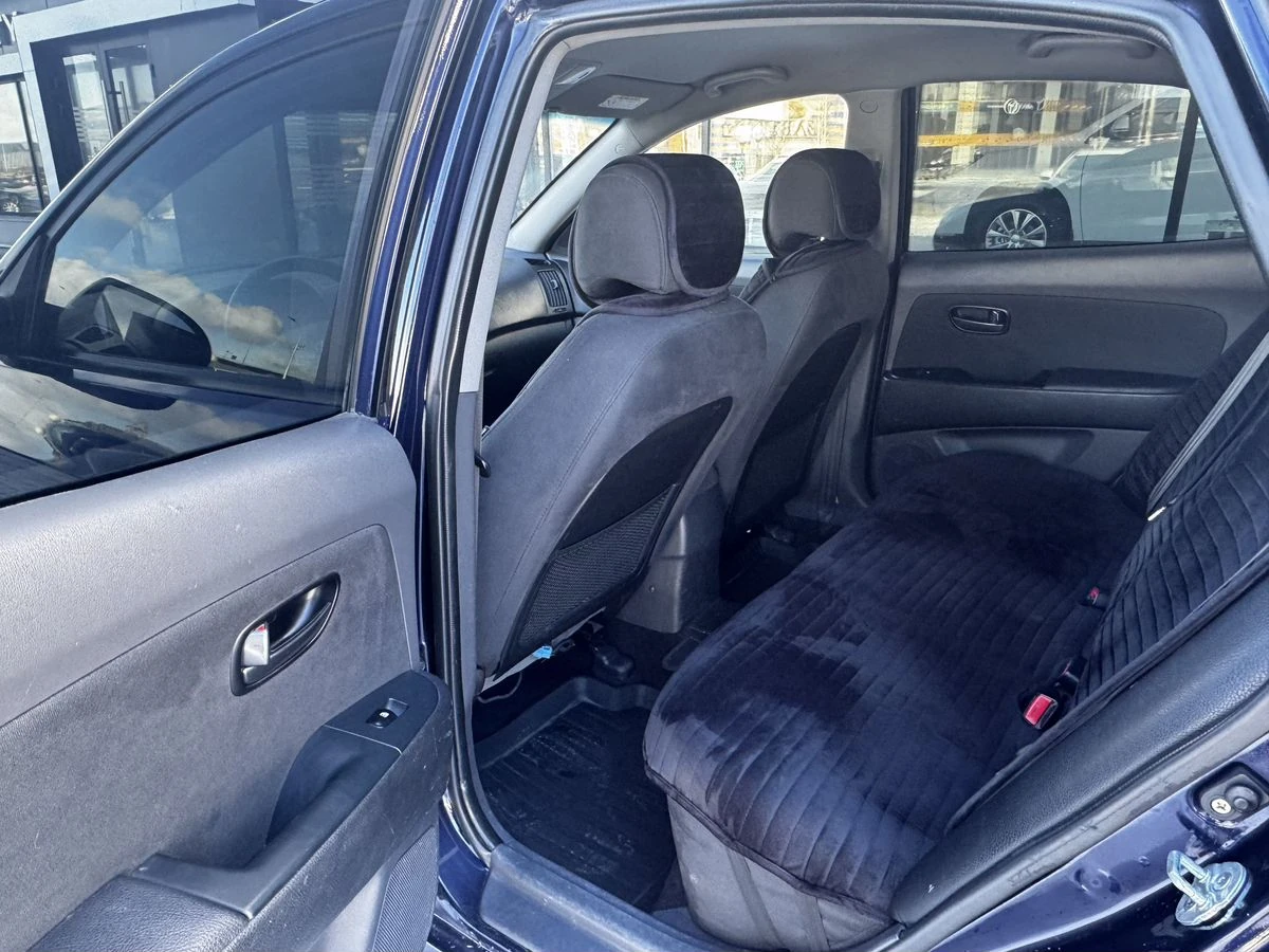 Hyundai Elantra, 2009г, передний привод, автомат