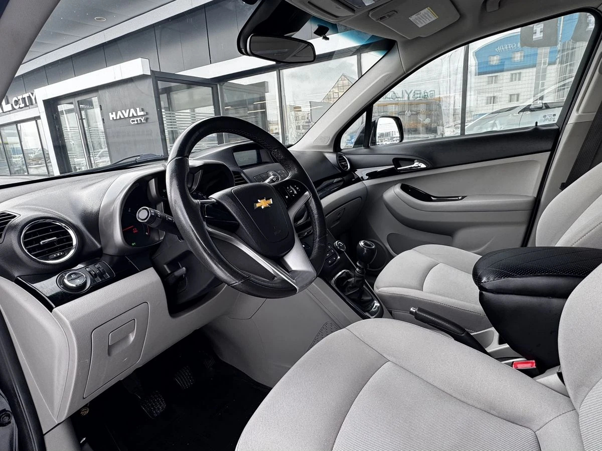 Chevrolet Orlando, 2012г, передний привод, механика