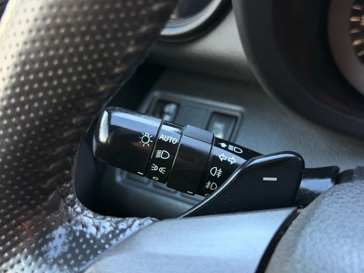 Toyota RAV4, 2011г, полный привод, вариатор