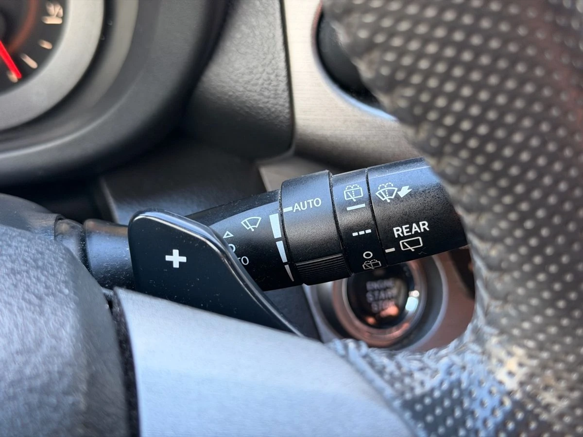 Toyota RAV4, 2011г, полный привод, вариатор