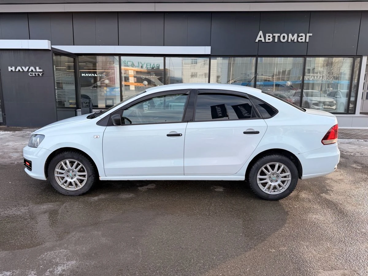 Volkswagen Polo, 2016г, передний привод, автомат