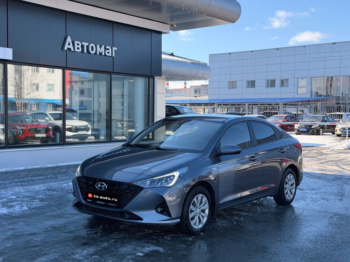 Hyundai Solaris, 2022г, передний привод, автомат