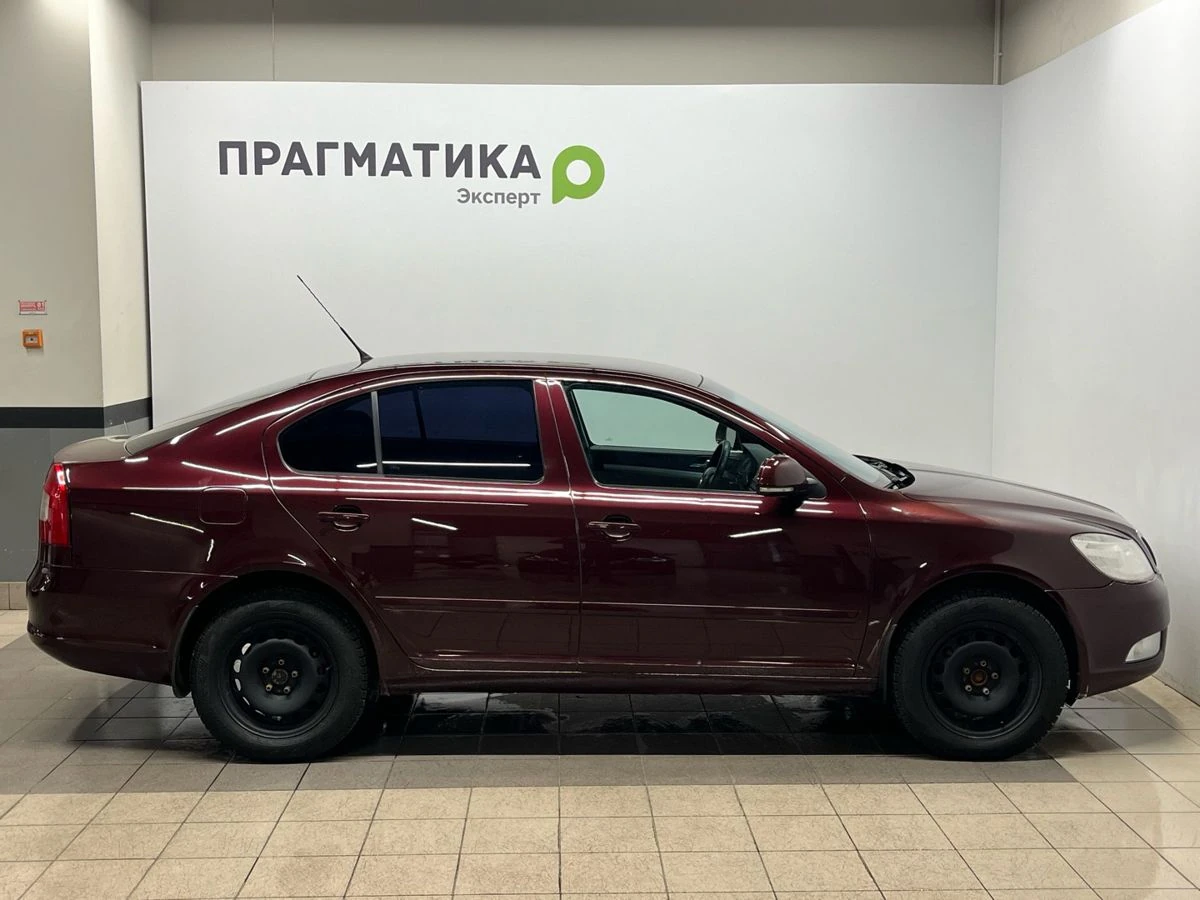 Skoda Octavia, 2010г, передний привод, механика