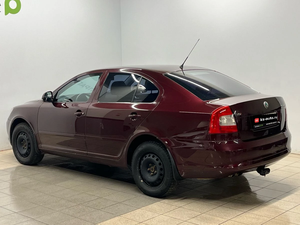Skoda Octavia, 2010г, передний привод, механика