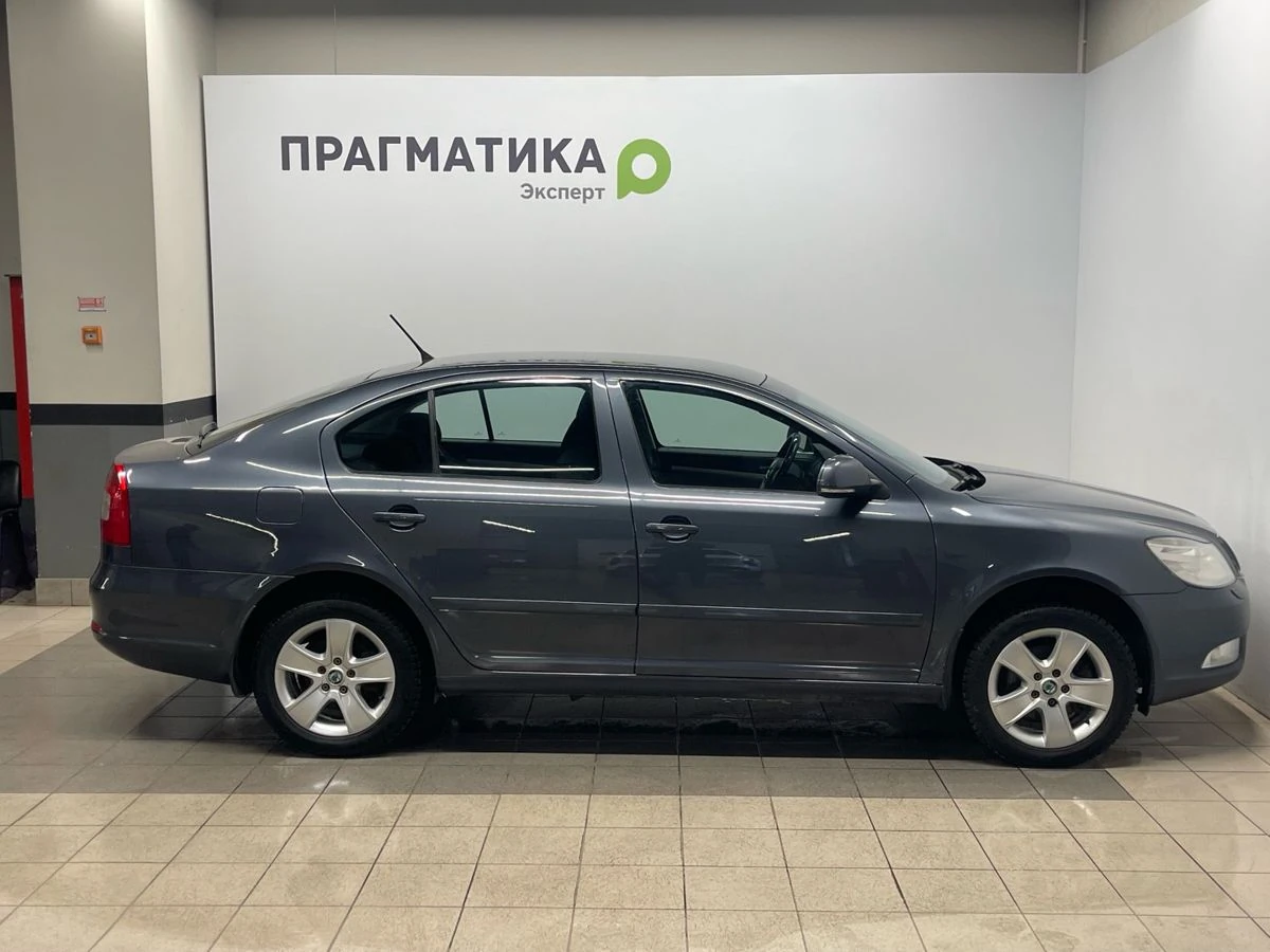 Skoda Octavia, 2011г, передний привод, механика