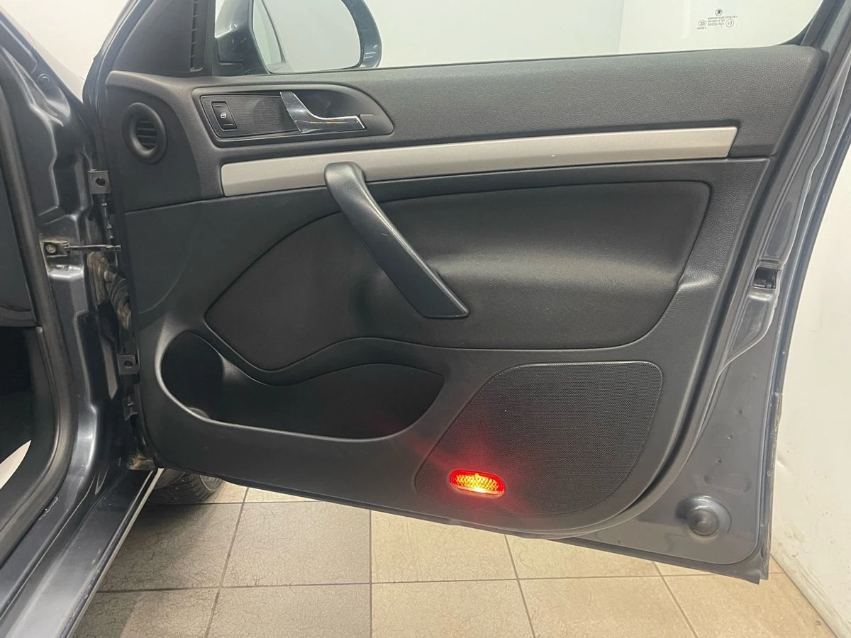 Skoda Octavia, 2011г, передний привод, механика