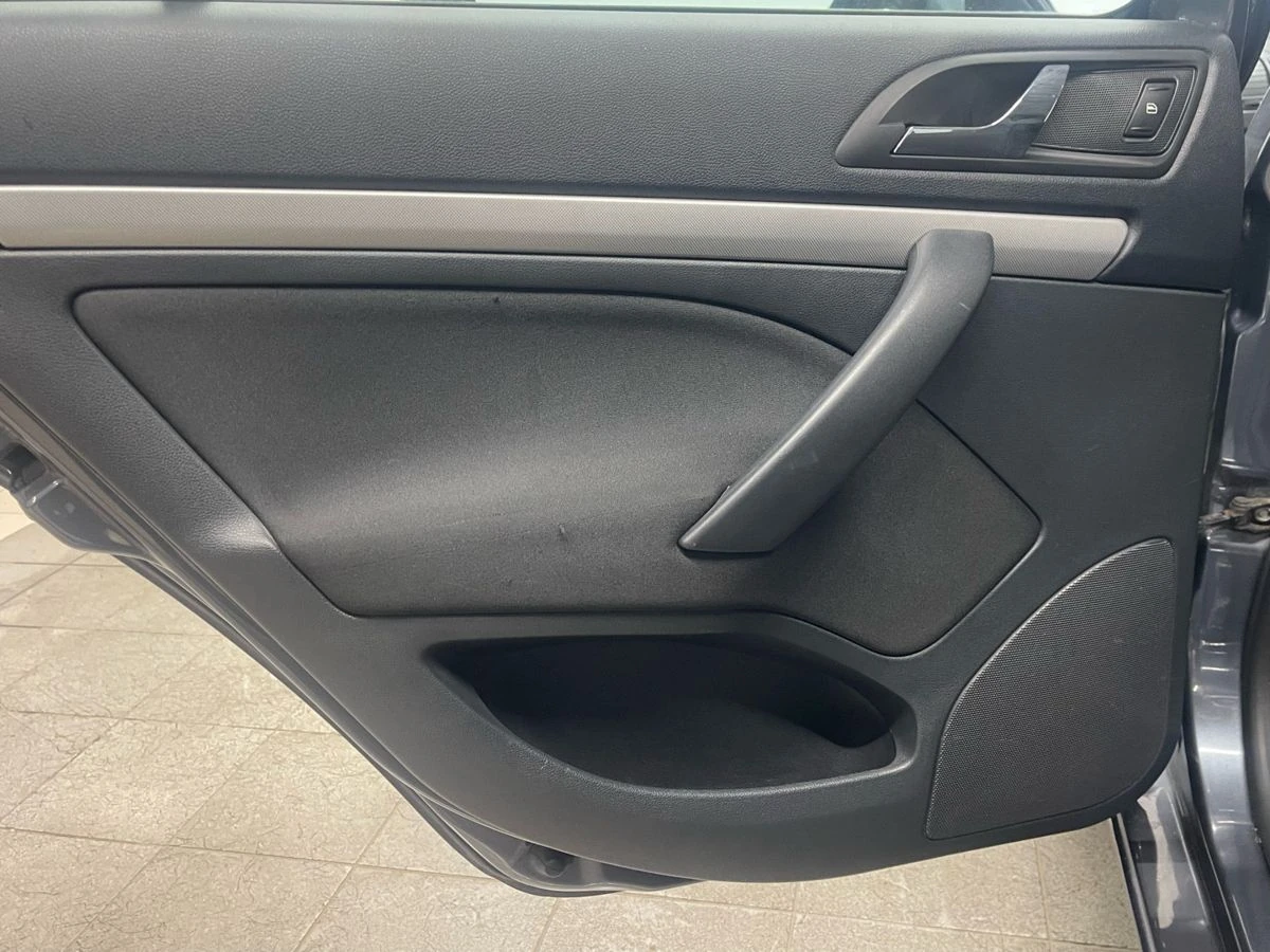 Skoda Octavia, 2011г, передний привод, механика