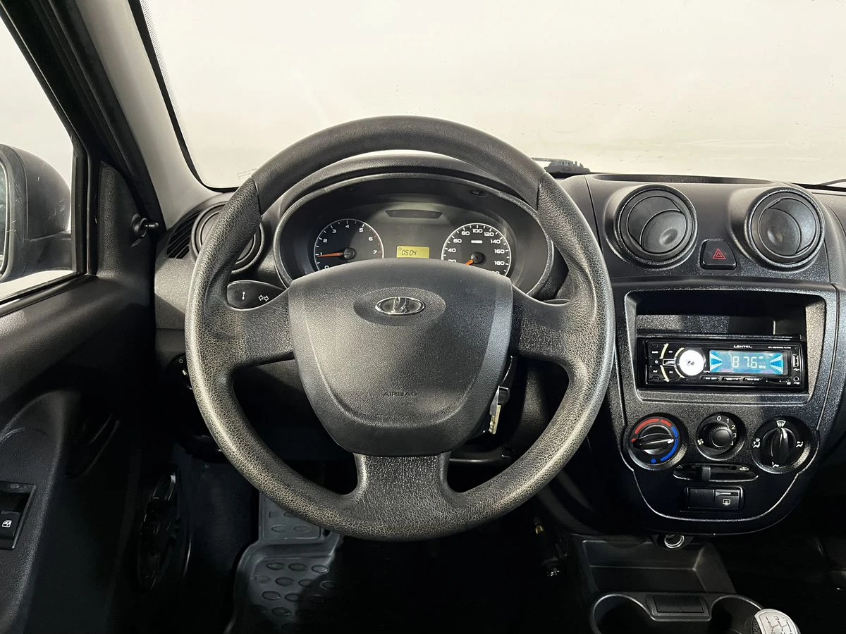 Lada (ВАЗ) Granta, 2018г, передний привод, механика