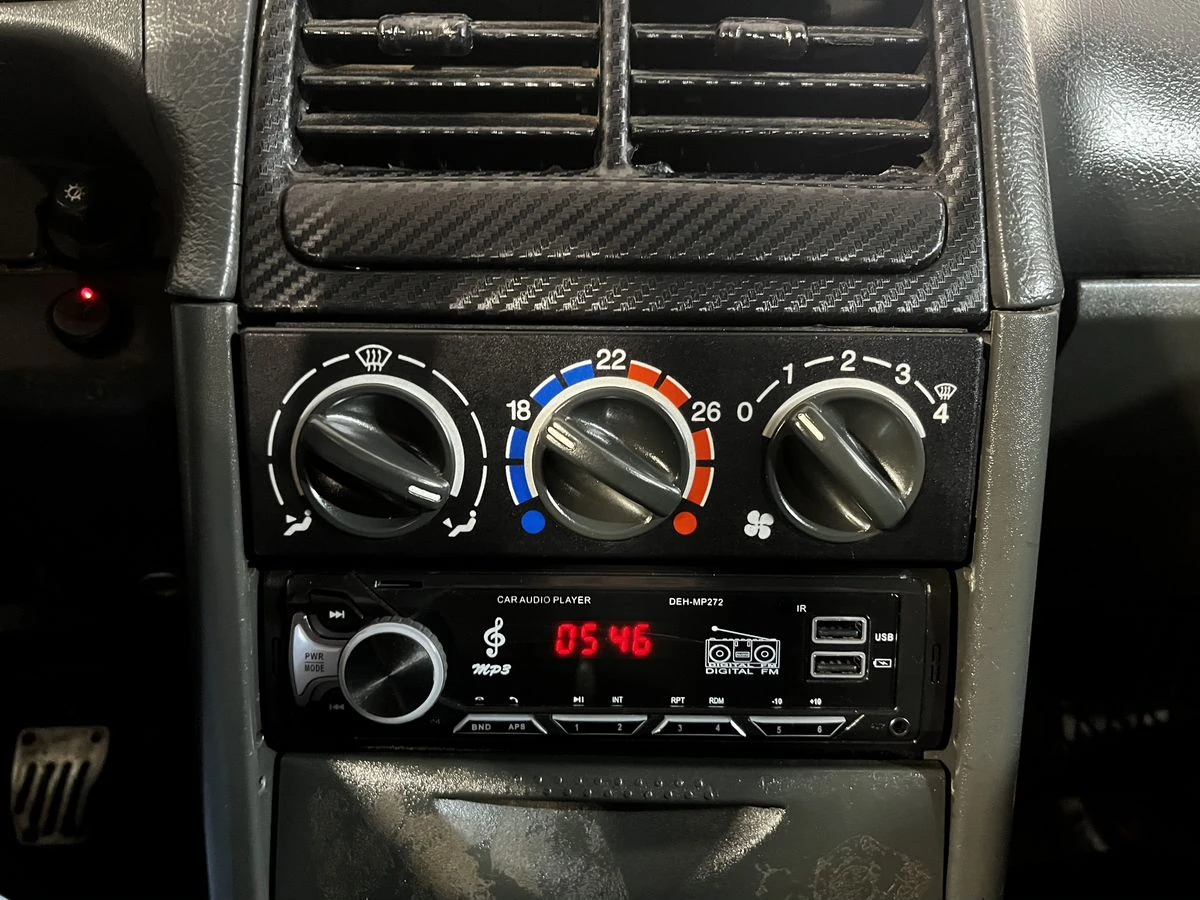 Lada (ВАЗ) 2112, 2006г, передний привод, механика