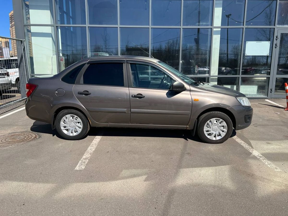 Lada (ВАЗ) Granta, 2016г, передний привод, механика