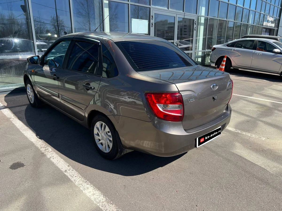 Lada (ВАЗ) Granta, 2016г, передний привод, механика