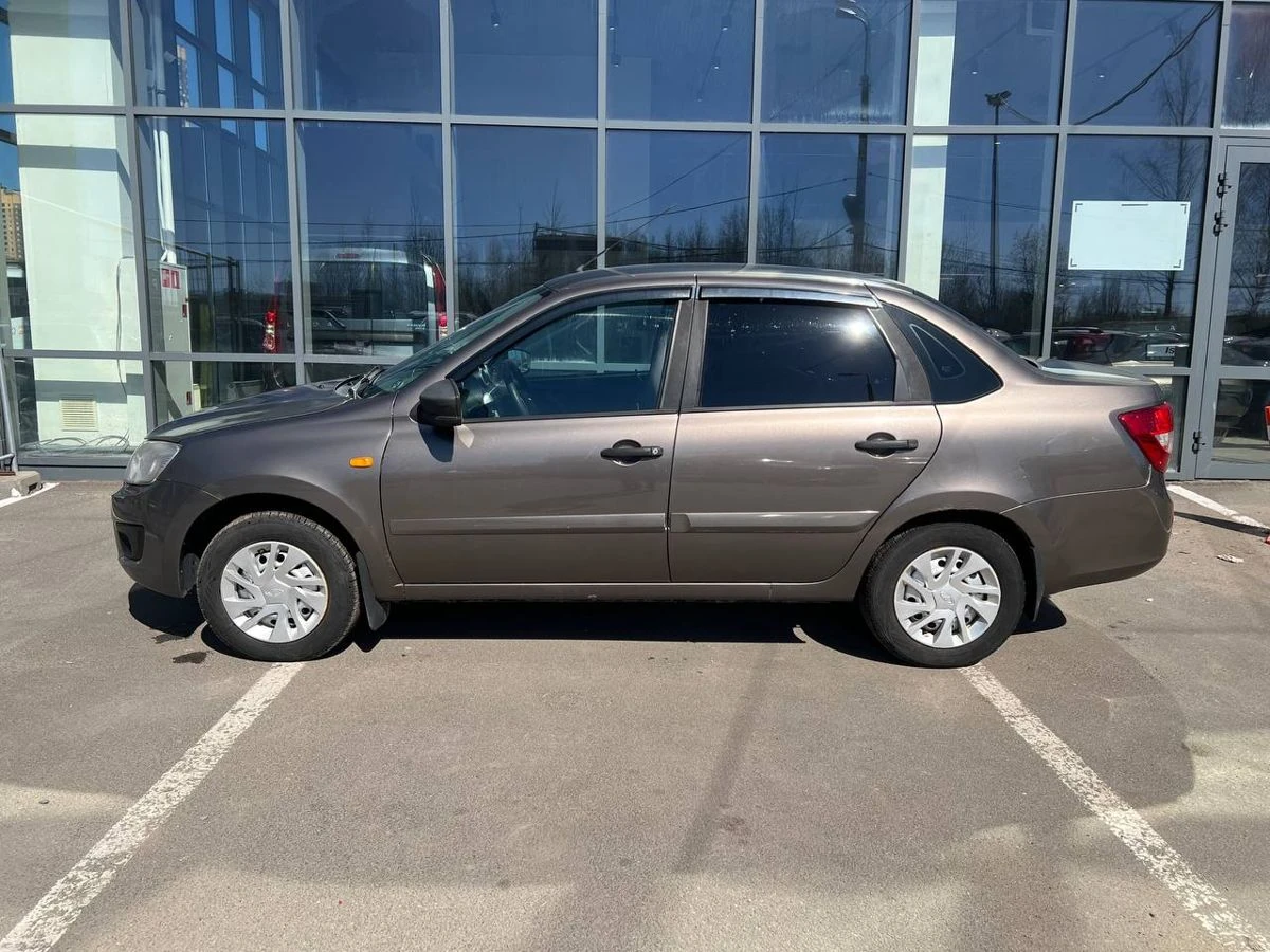 Lada (ВАЗ) Granta, 2016г, передний привод, механика
