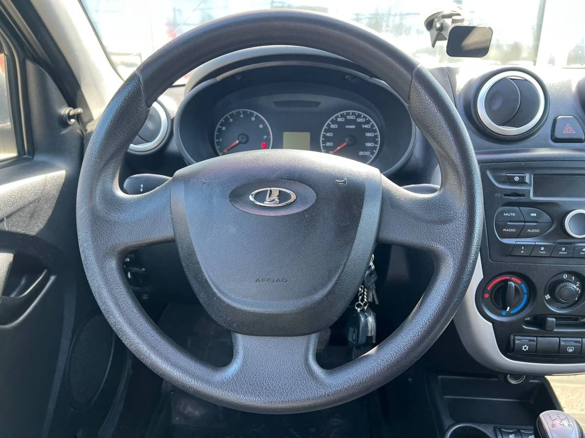 Lada (ВАЗ) Granta, 2016г, передний привод, механика