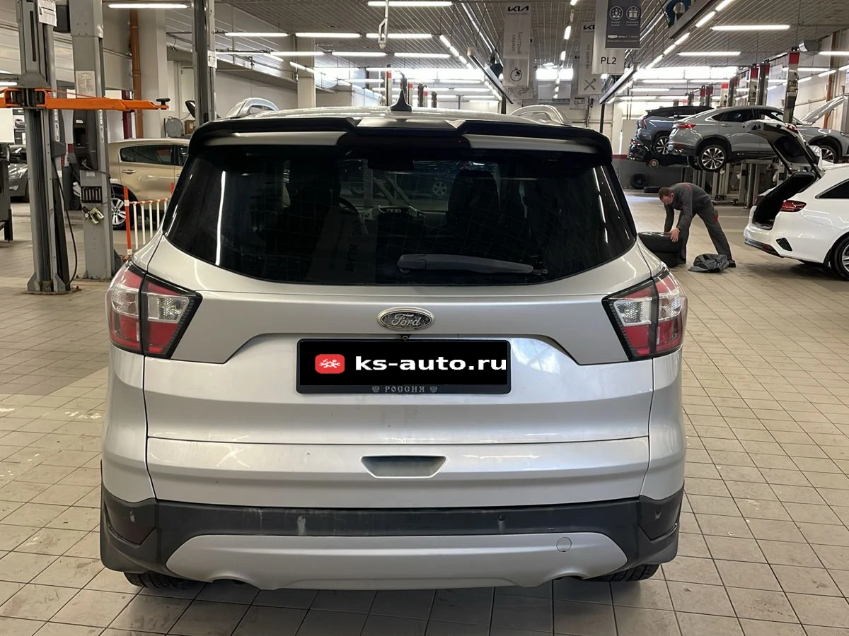 Ford Kuga, 2017г, полный привод, автомат