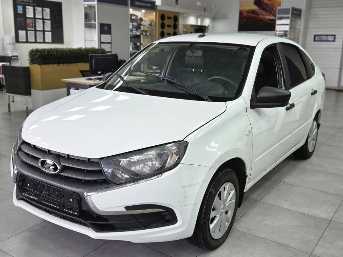 Lada (ВАЗ) Granta, 2019г, передний привод, механика