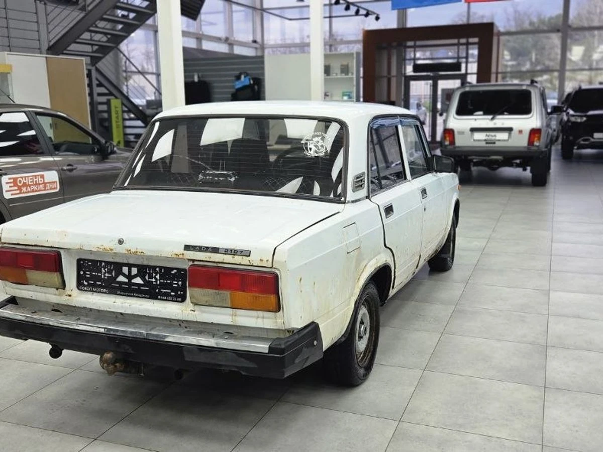Lada (ВАЗ) 2107, 2007г, задний привод, механика